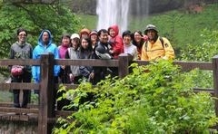 2011_hiking_03_resize.337204128_large